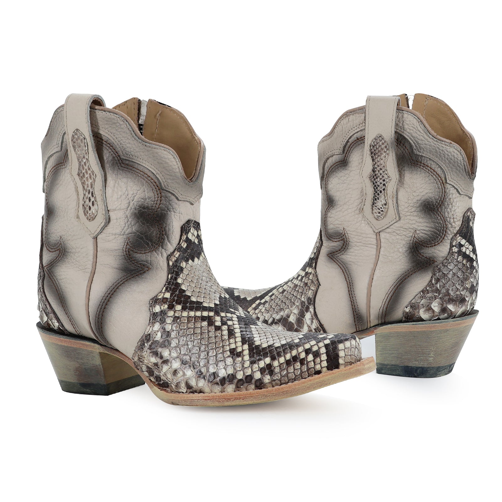 Botin Vaquero Para Dama de Piel de Piton Modelo Donatello