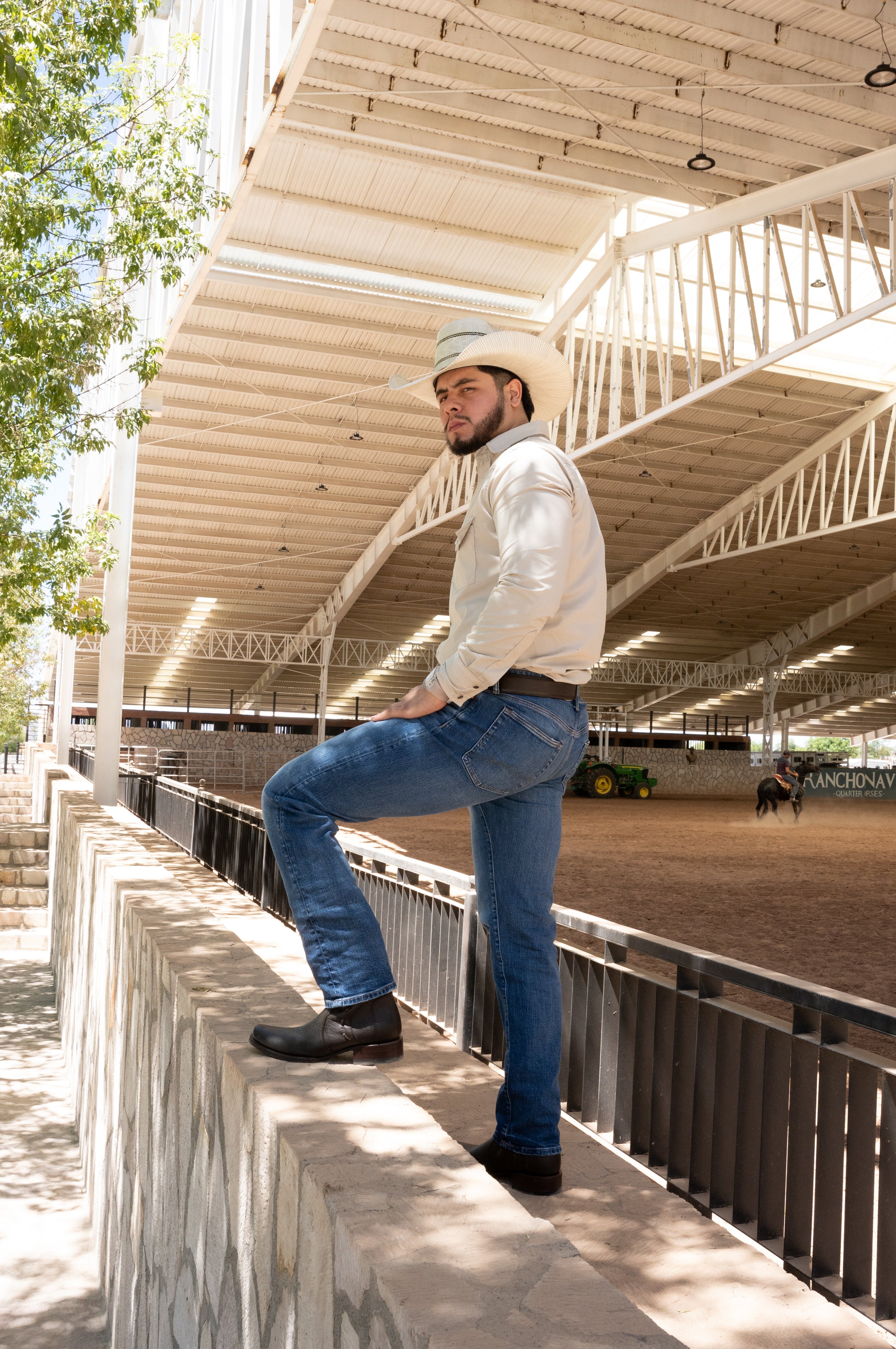 Botin Vaquero Estilo Vegas Cafe