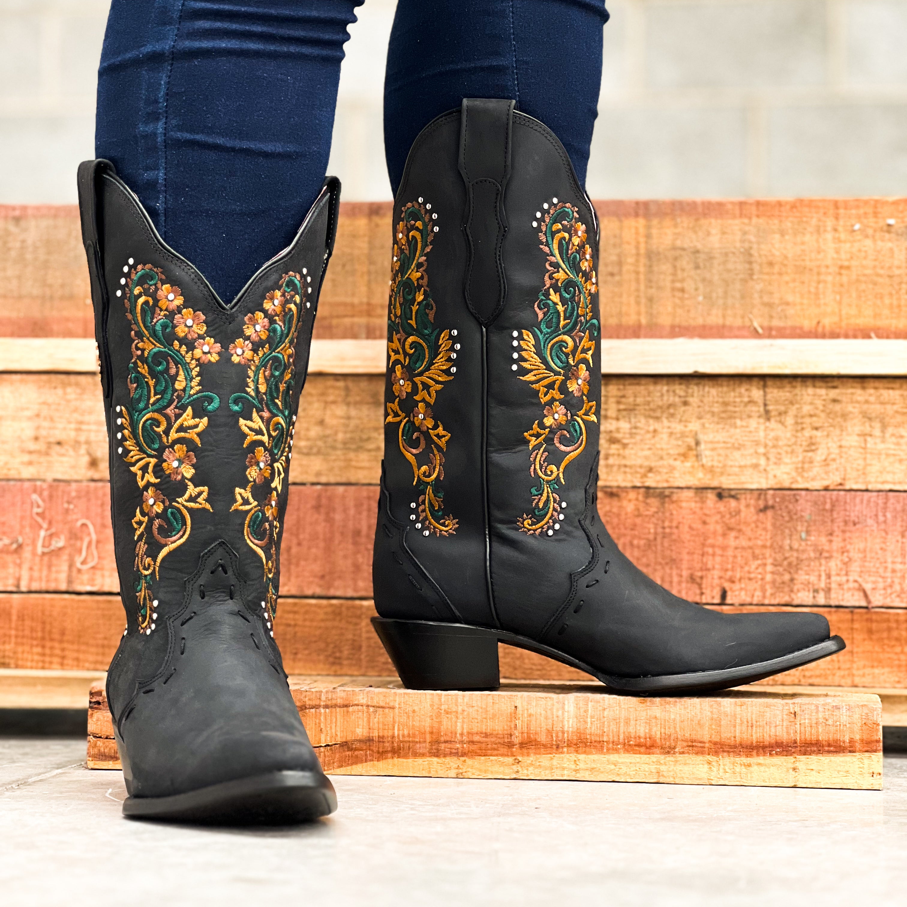 Bota vaquera para dama de piel modelo Catania