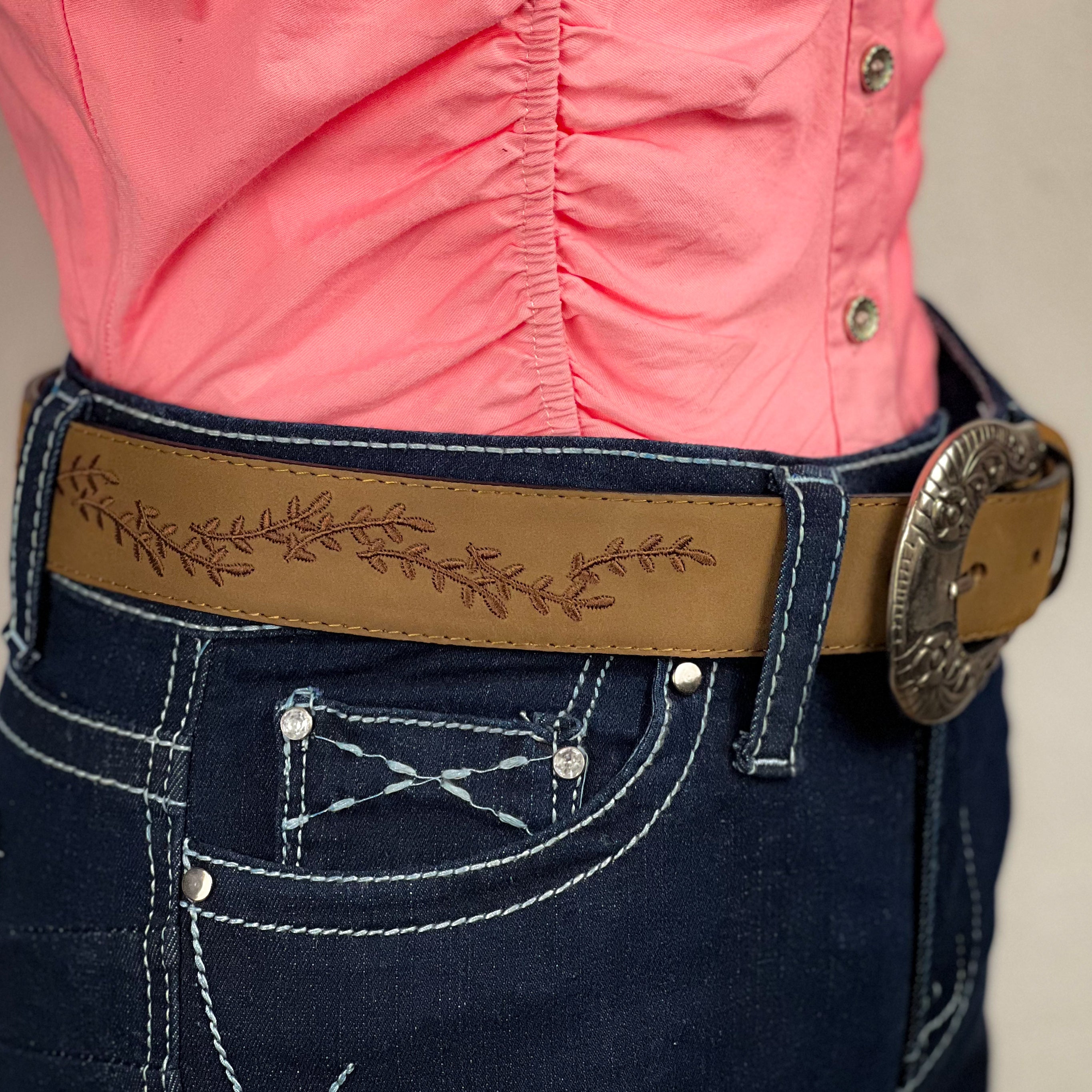 Cinto vaquero para dama modelo Orgullosa