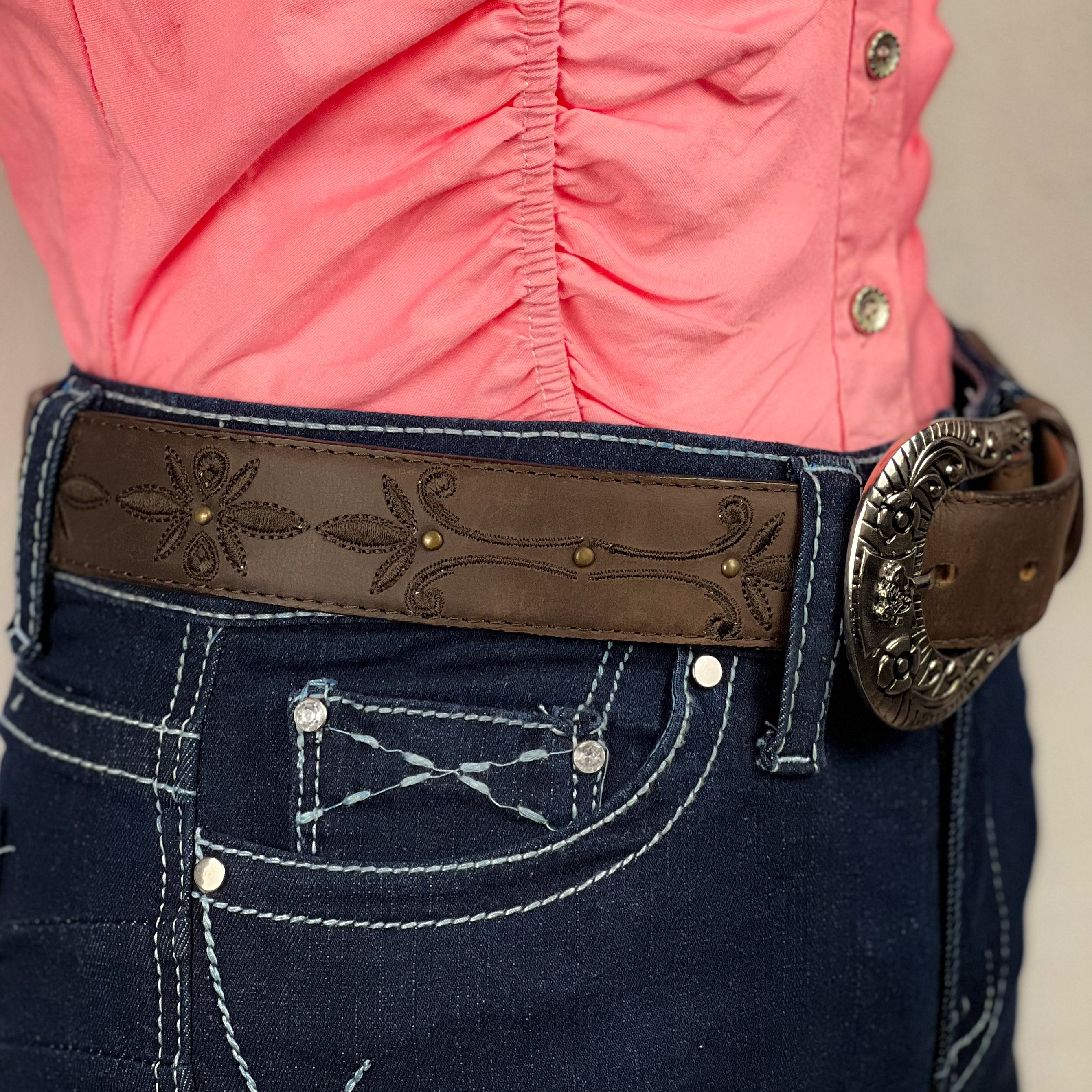 Cinto vaquero para dama modelo Bella