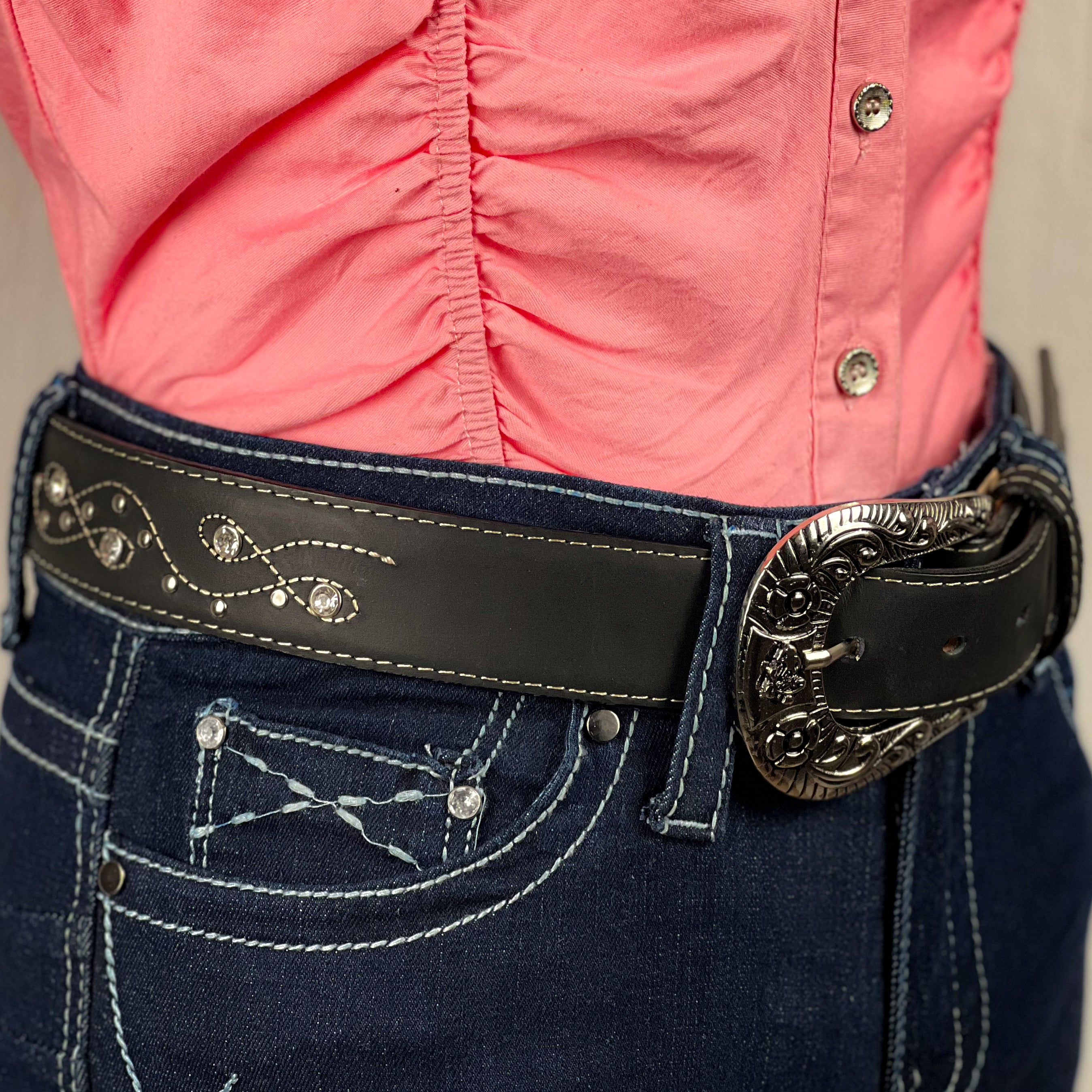 Cinto vaquero para dama modelo Ochitos