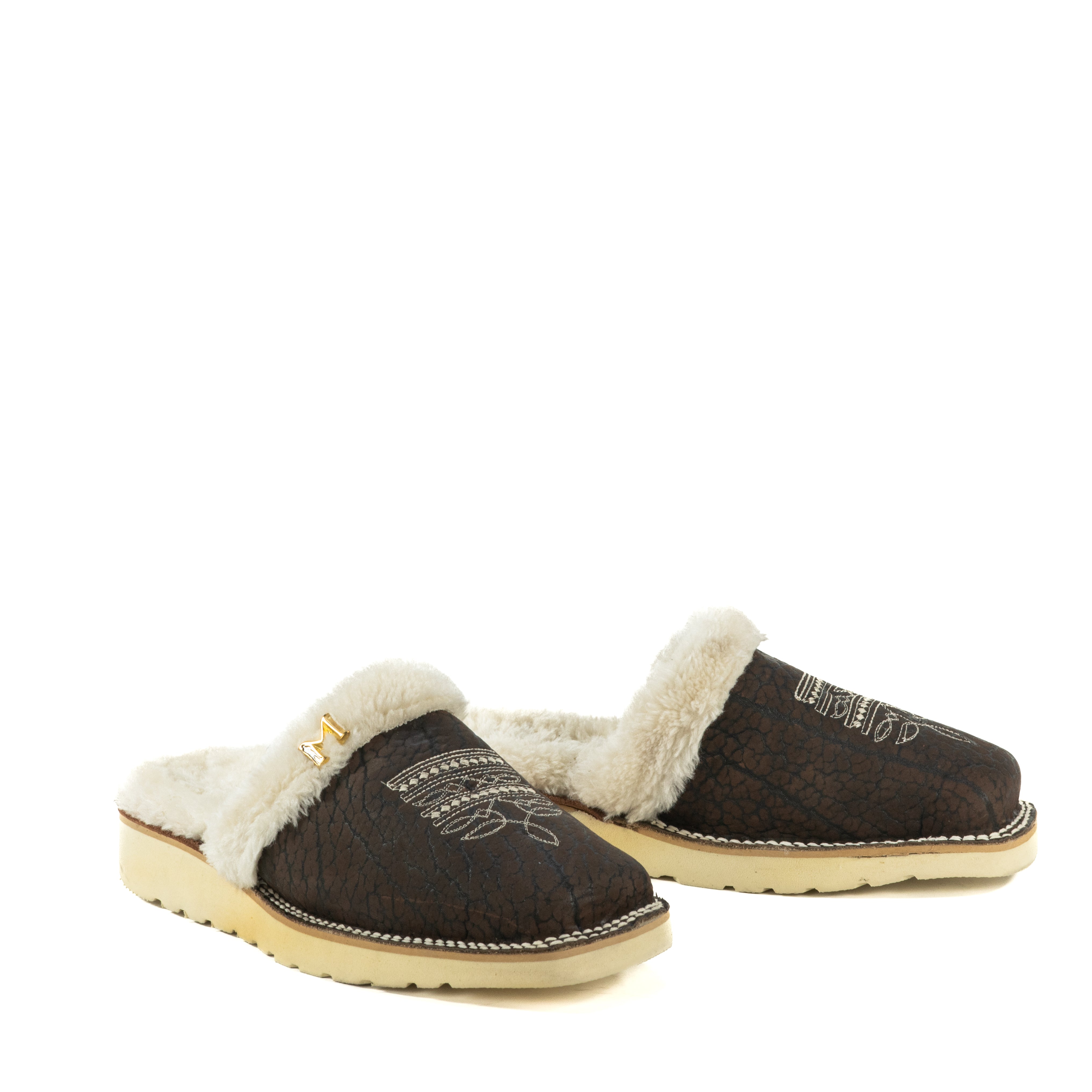 Pantufla Piel De Cuello De Toro