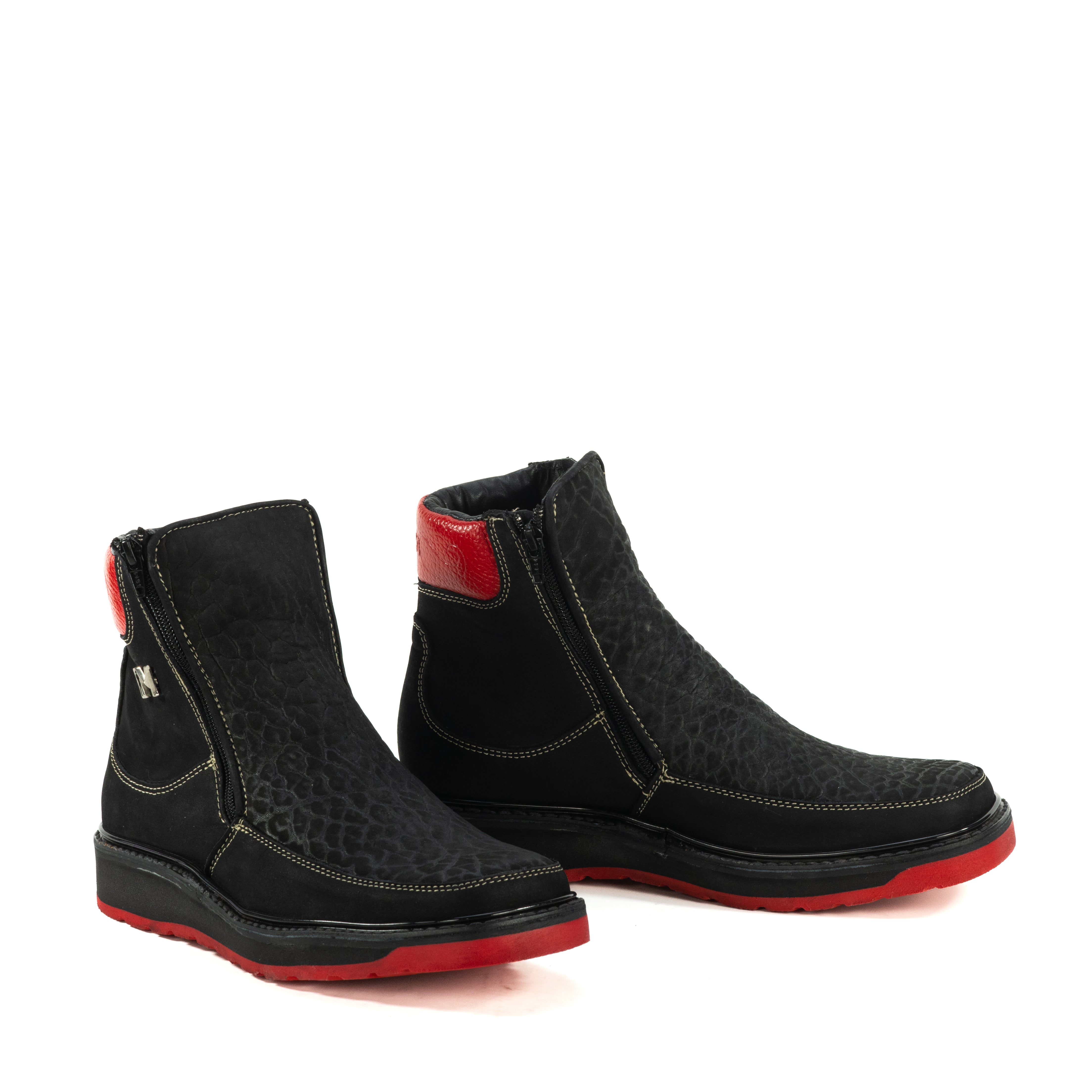 Botin Macho En Piel De Cuello De Toro